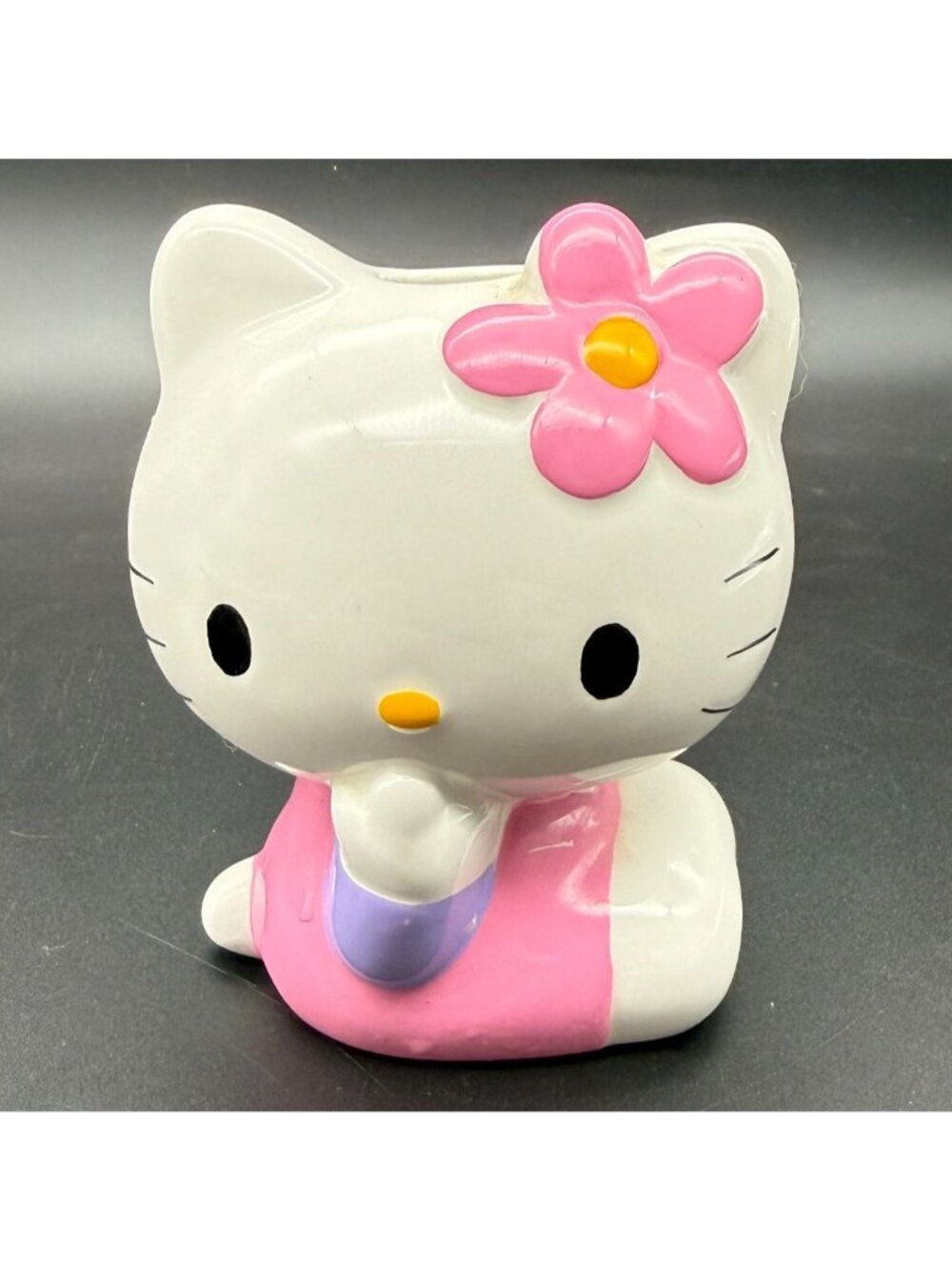 Vintage 2000 Sanrio Hello Kitty Ceramic Bathroom Toothbrush Holder